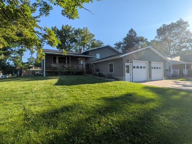2nd image of 427 1st Ave W, Clear Lake, WI 54005 | MLS# 7108433