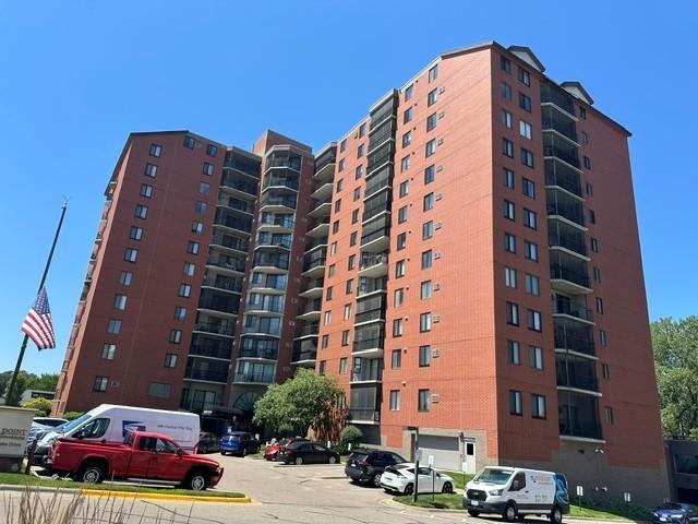 Homes for sale in Richfield, MN | 6500 Woodlake Dr #1104, Richfield, MN 55423 | MLS# 7108516