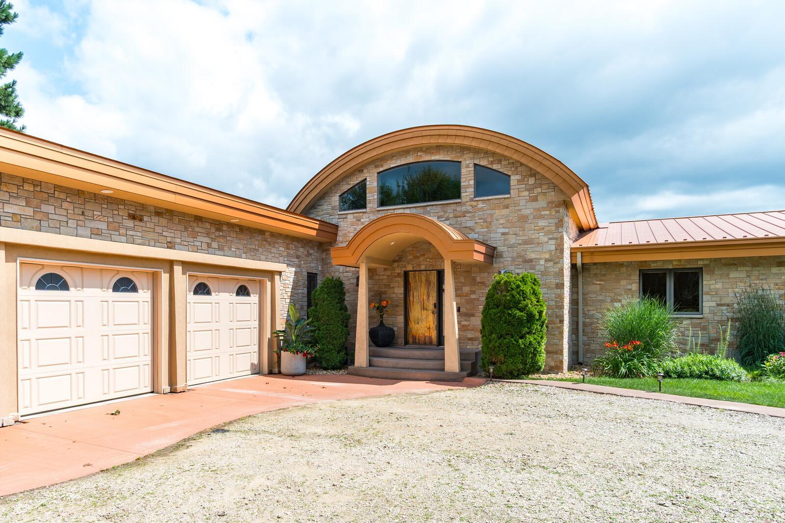 2nd image of 30960 Old Mill Rd, Dresbach Twp, MN 55947 | MLS# 7108534