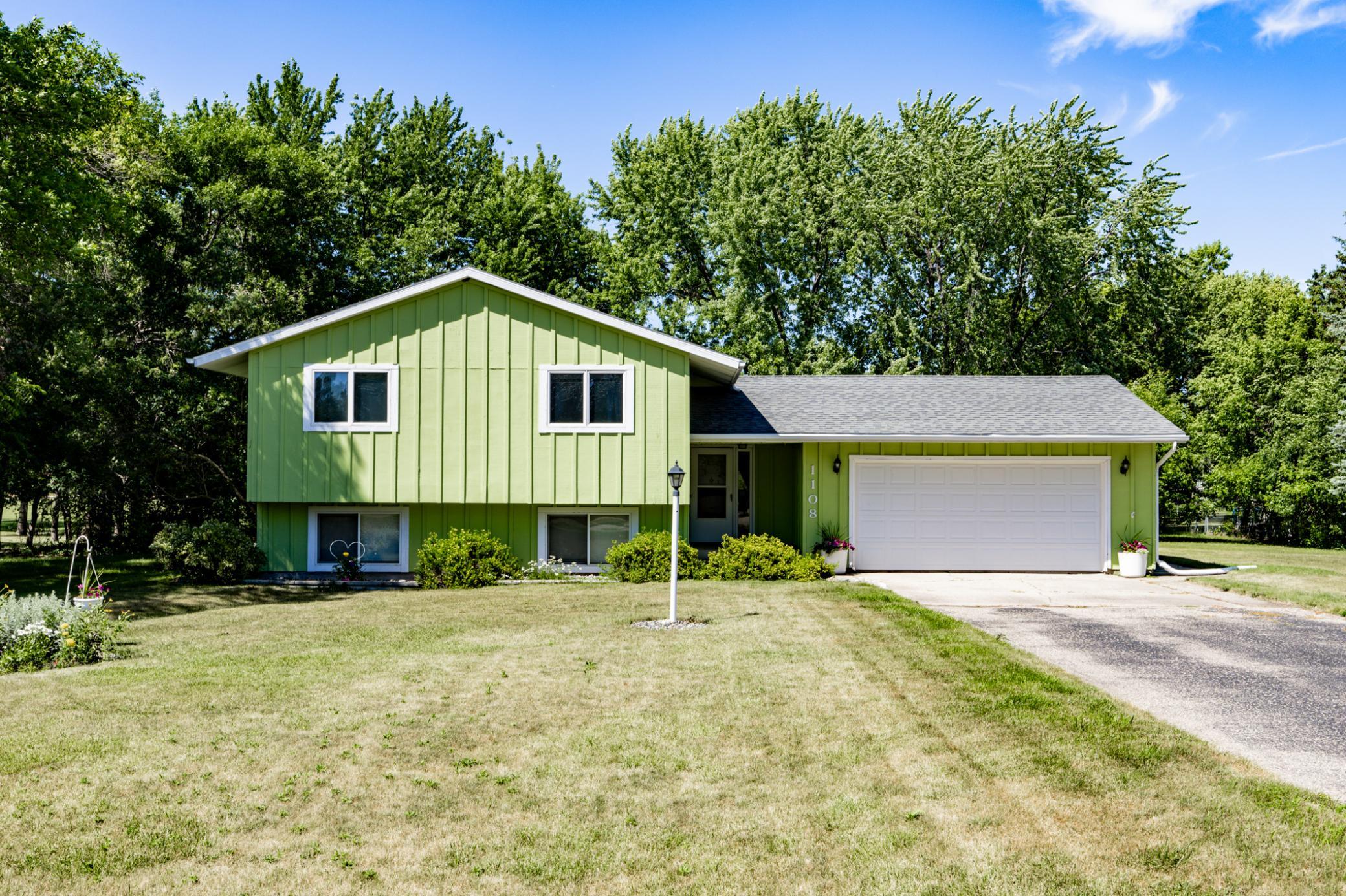 2nd image of 1108 62nd Ave N, Moorhead, MN 56560 | MLS# 7108542