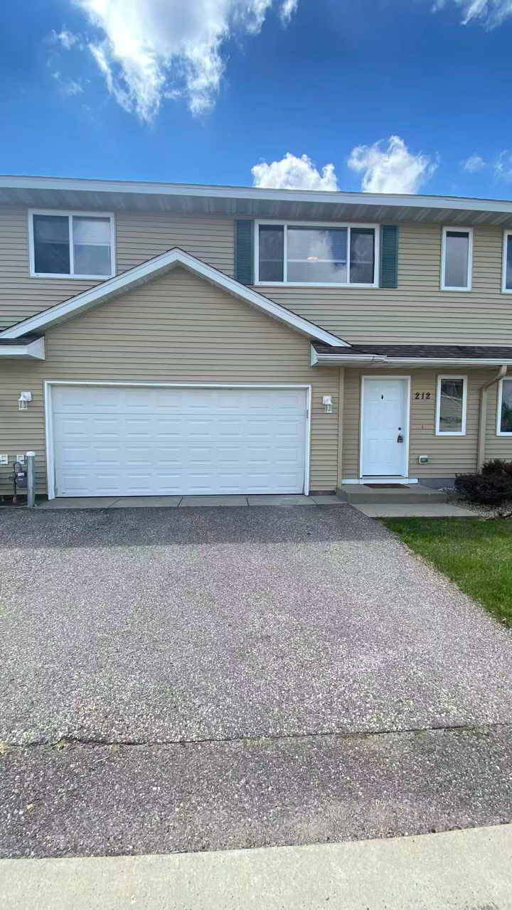 1st image of 212 Tanager Path, Mankato, MN 56001 | MLS# 7108547