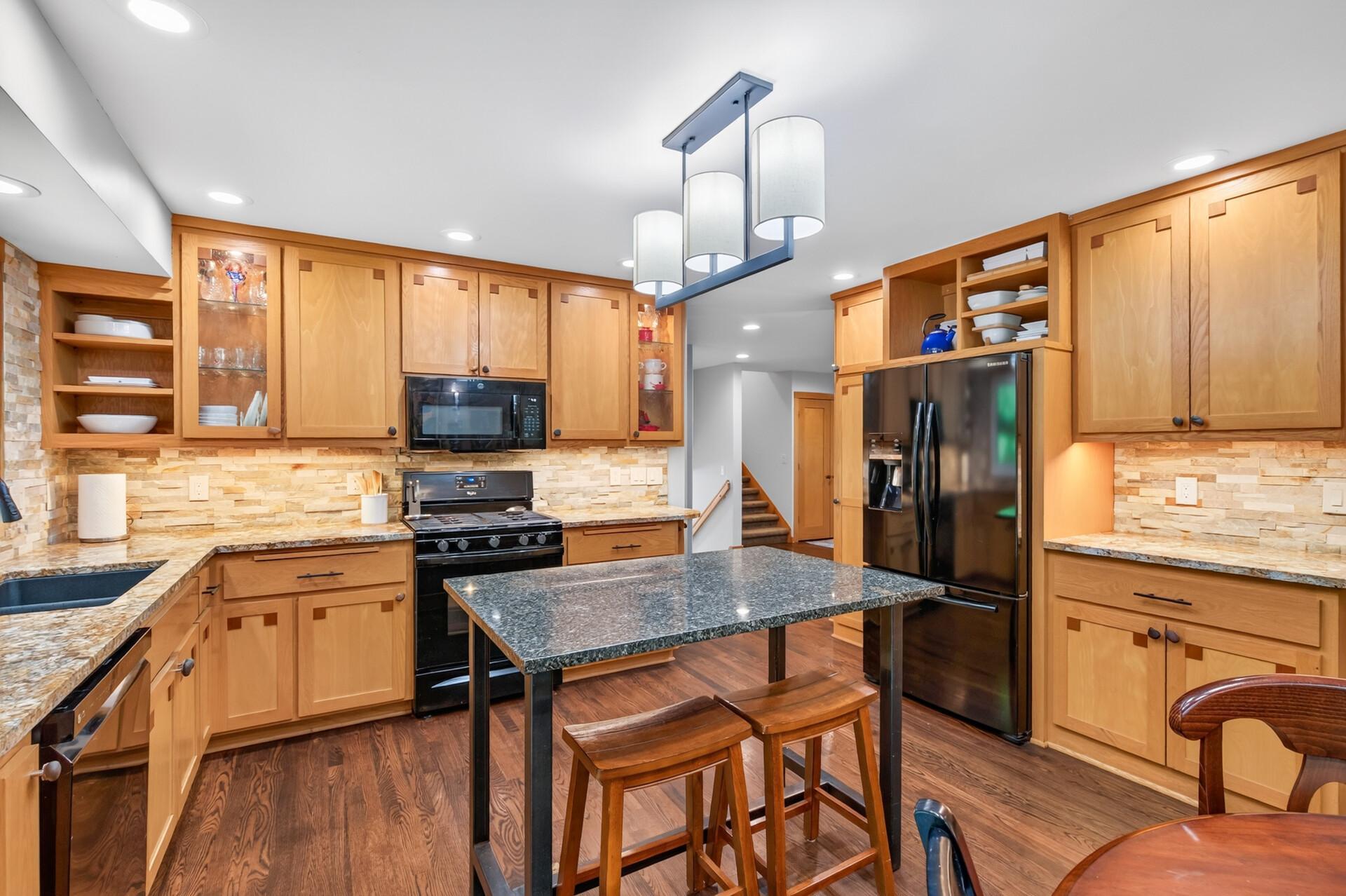 4th image of 7501 W 84Th St, Minneapolis, MN 55438 | MLS# 7108556