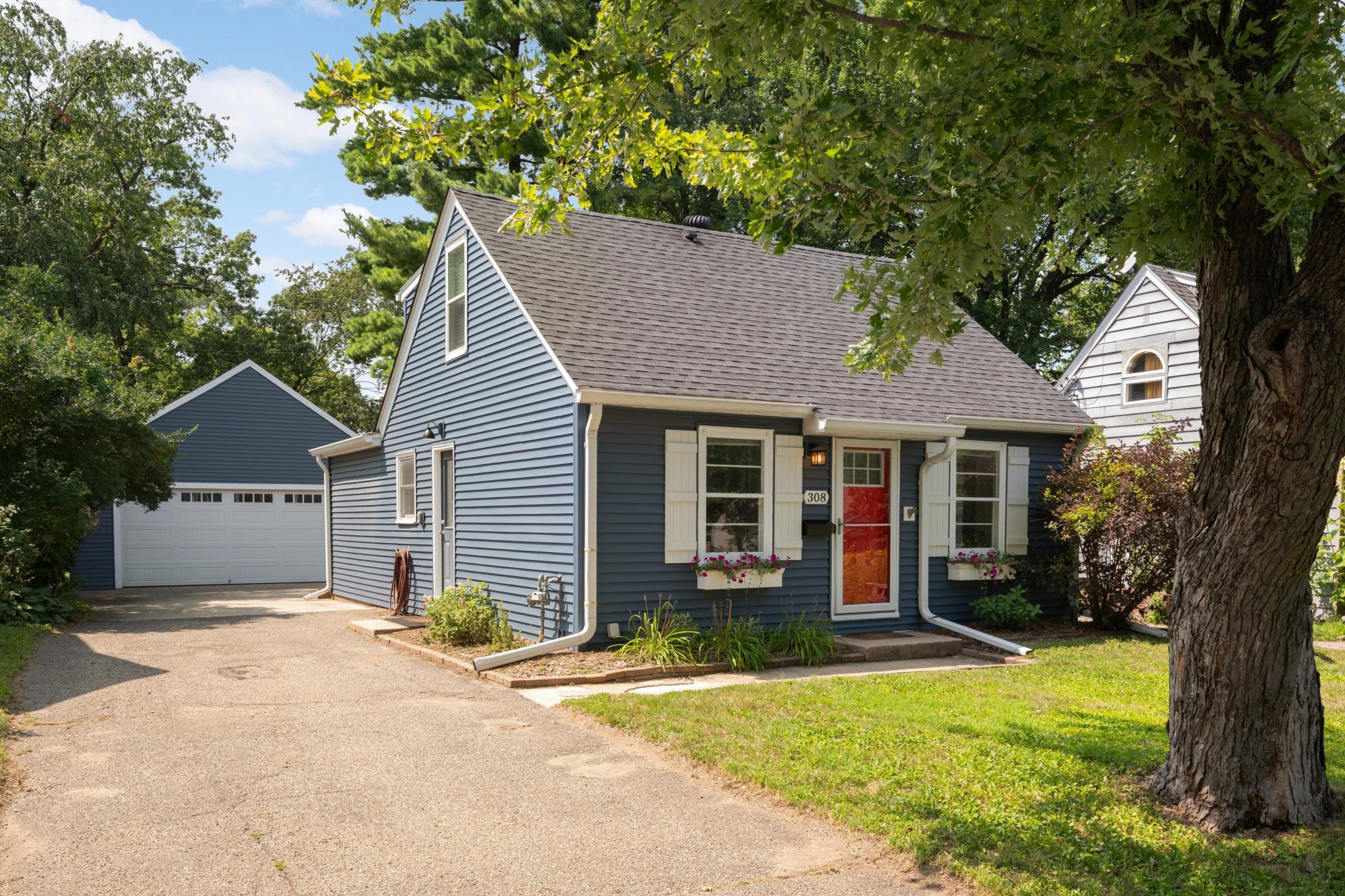 2nd image of 308 Van Buren Ave S, Hopkins, MN 55343 | MLS# 7108593