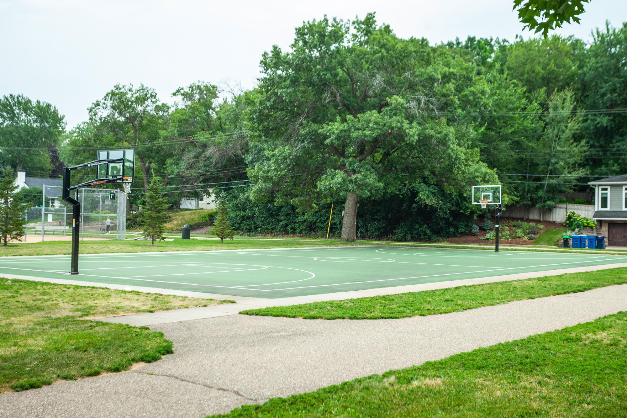 2nd image of 4350 Brookside Ct, Minneapolis, MN 55436