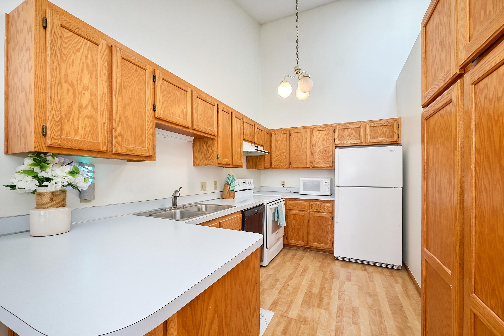 4th image of 12857 82Nd Pl N, Maple Grove, MN 55369 | MLS# 7108601