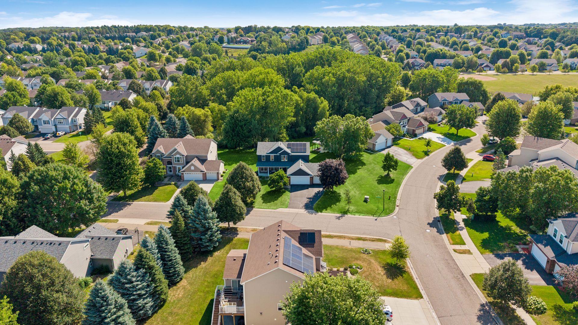 3rd image of 2283 Saint Johns Dr, Saint Paul, MN 55129 | MLS# 7108637