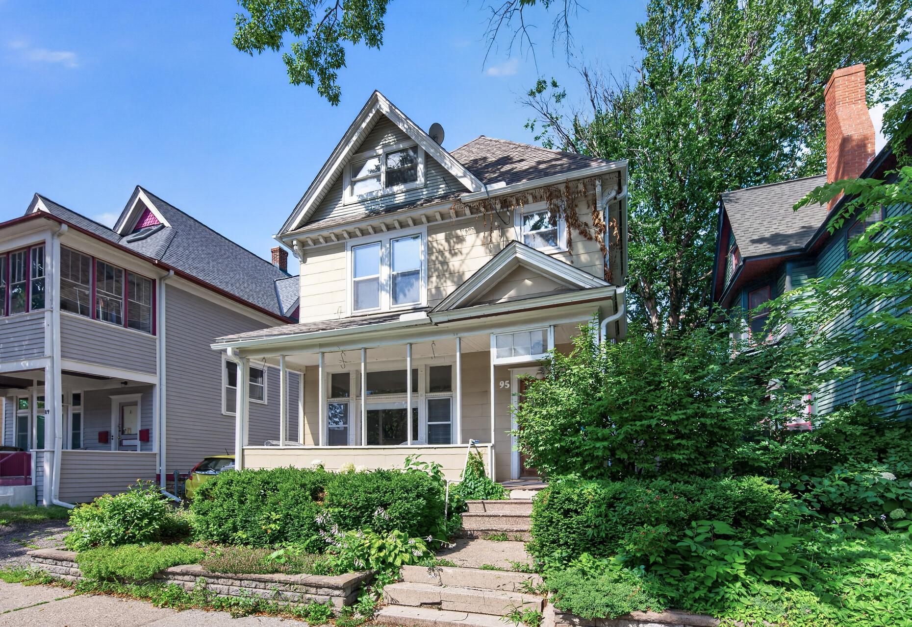 1st image of 95 Victoria St N, Saint Paul, MN 55104 | MLS# 7108677