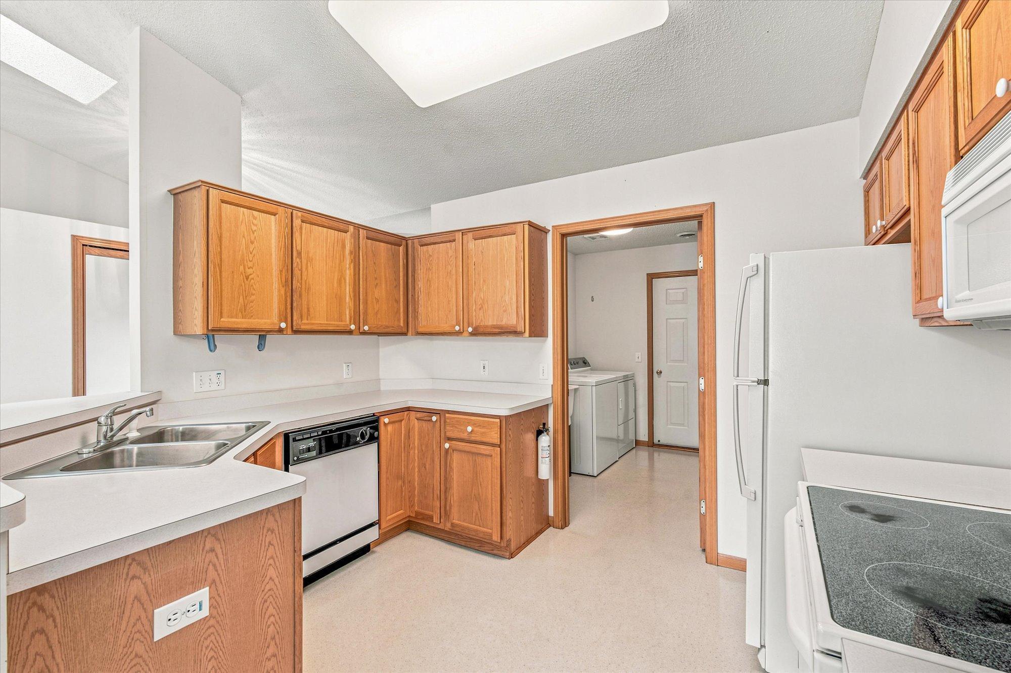 4th image of 7588 Ojibway Park Bay, Saint Paul, MN 55125 | MLS# 7108688