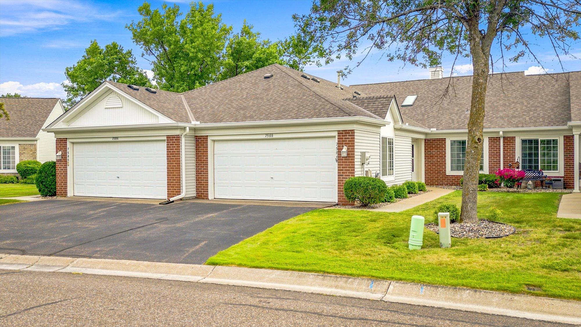 1st image of 7588 Ojibway Park Bay, Saint Paul, MN 55125 | MLS# 7108688