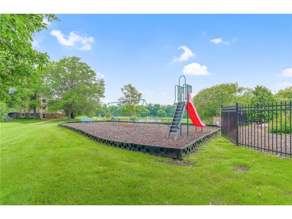 41st image of 10750 Rockford Rd #101, Plymouth, MN 55442 | MLS# 7108711