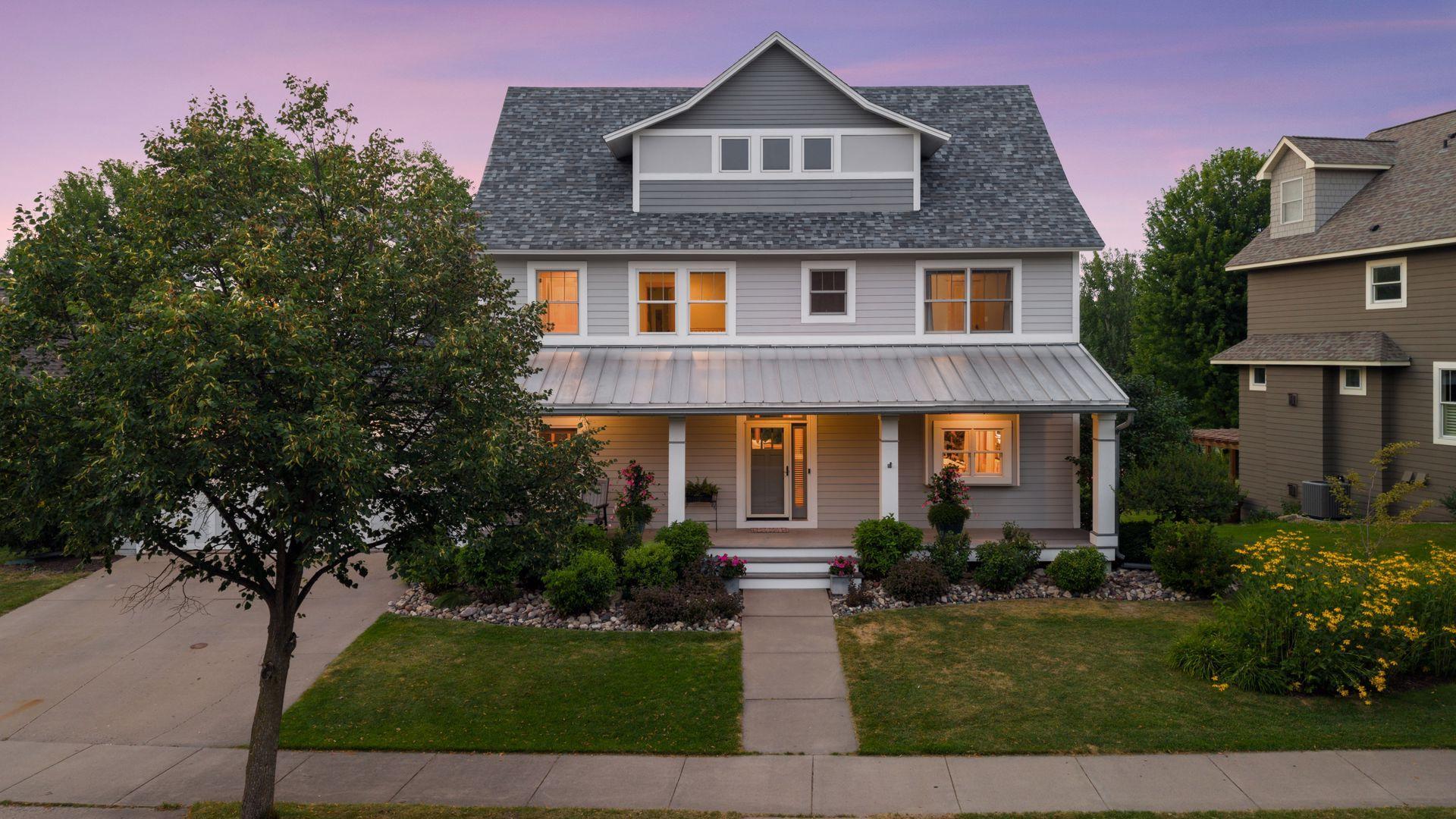 3rd image of 11265 Stonemill Farms Curv, Saint Paul, MN 55129 | MLS# 7108712