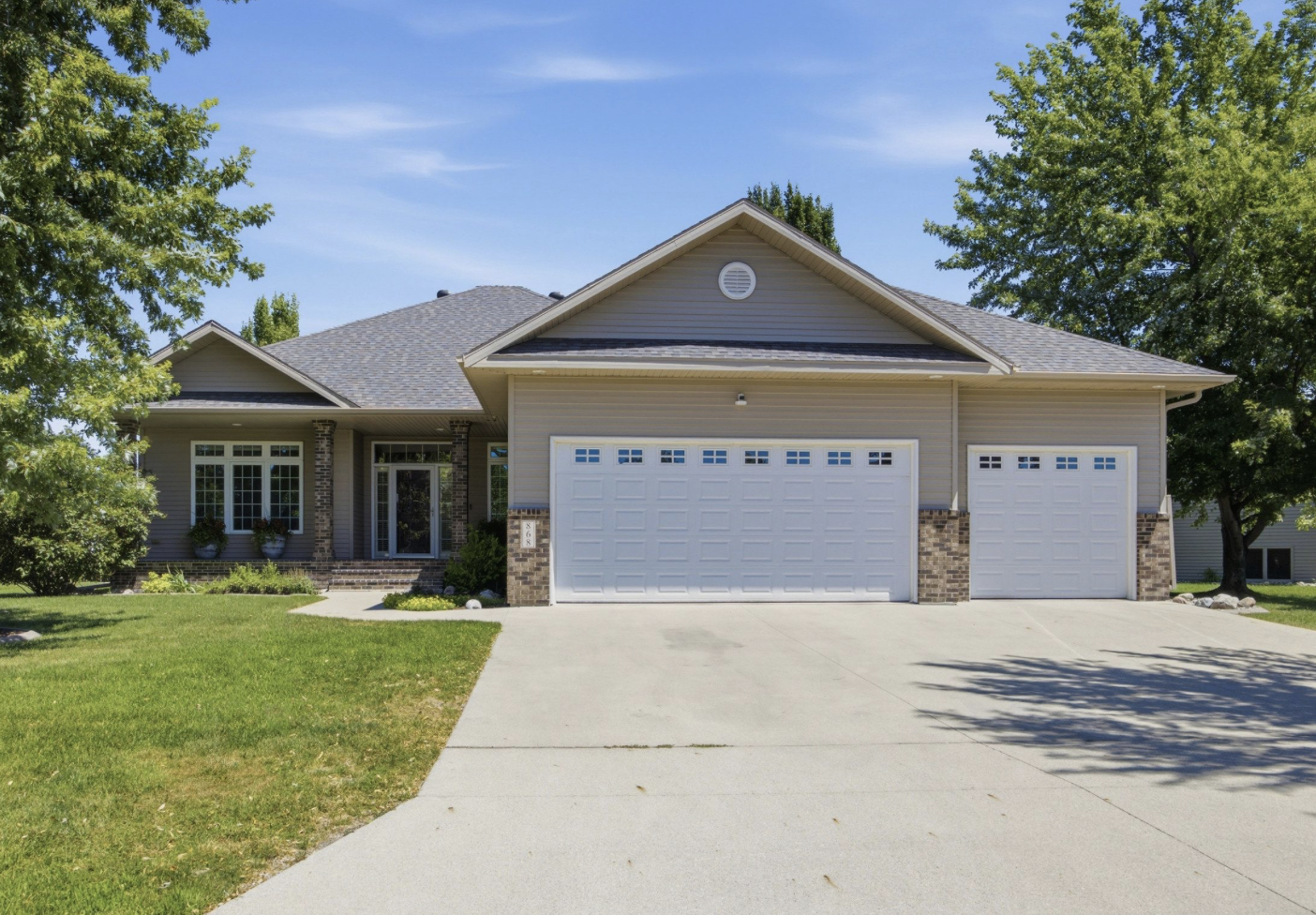 1st image of 868 32nd St S, Moorhead, MN 56560 | MLS# 7108801