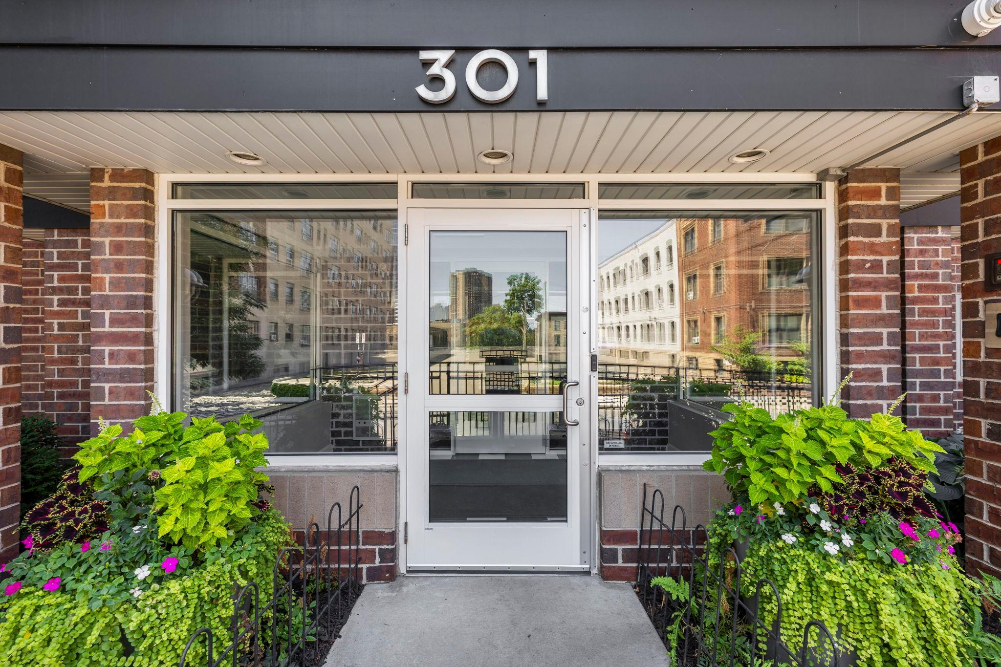 5th image of 301 Oak Grove St #308, Minneapolis, MN 55403 | MLS# 7108803