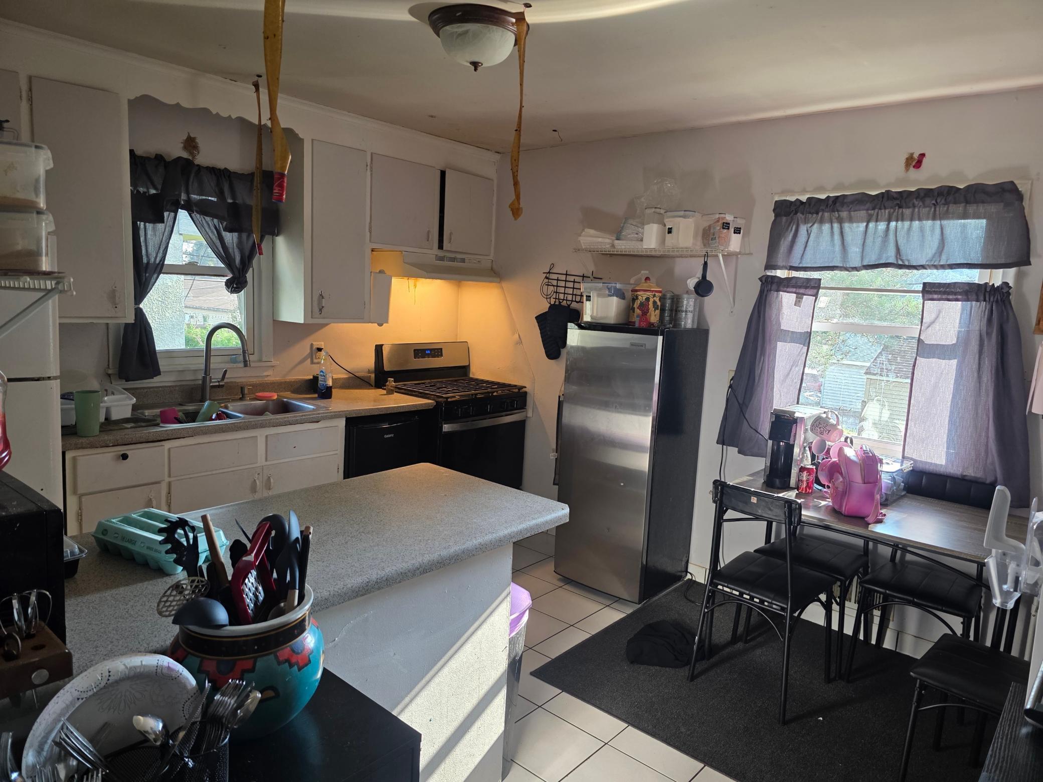 3rd image of 3732 3Rd St Ne, Minneapolis, MN 55421 | MLS# 7108812