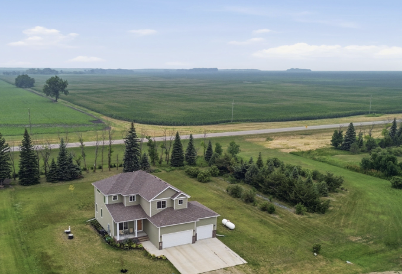 4th image of 605 Sheyenne Dr, Abercrombie, ND 58001 | MLS# 7108820