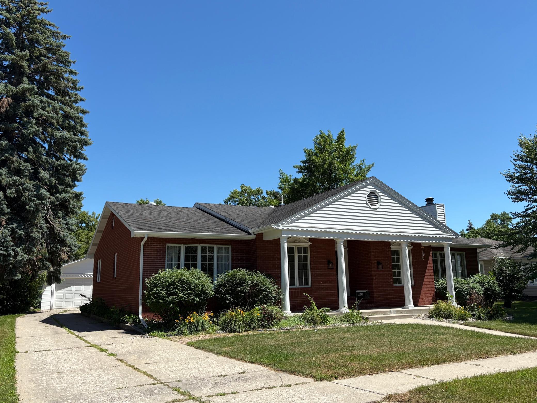 Homes for sale in Wahpeton, ND | 512 8Th St N, Wahpeton, ND 58075 | MLS# 7108906
