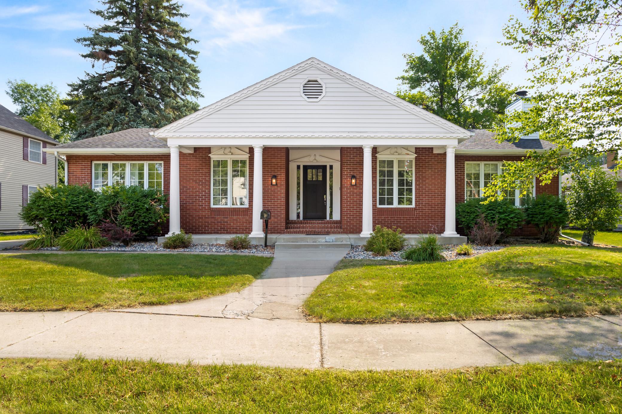 1st image of 512 8th St N, Wahpeton, ND 58075 | MLS# 7108906