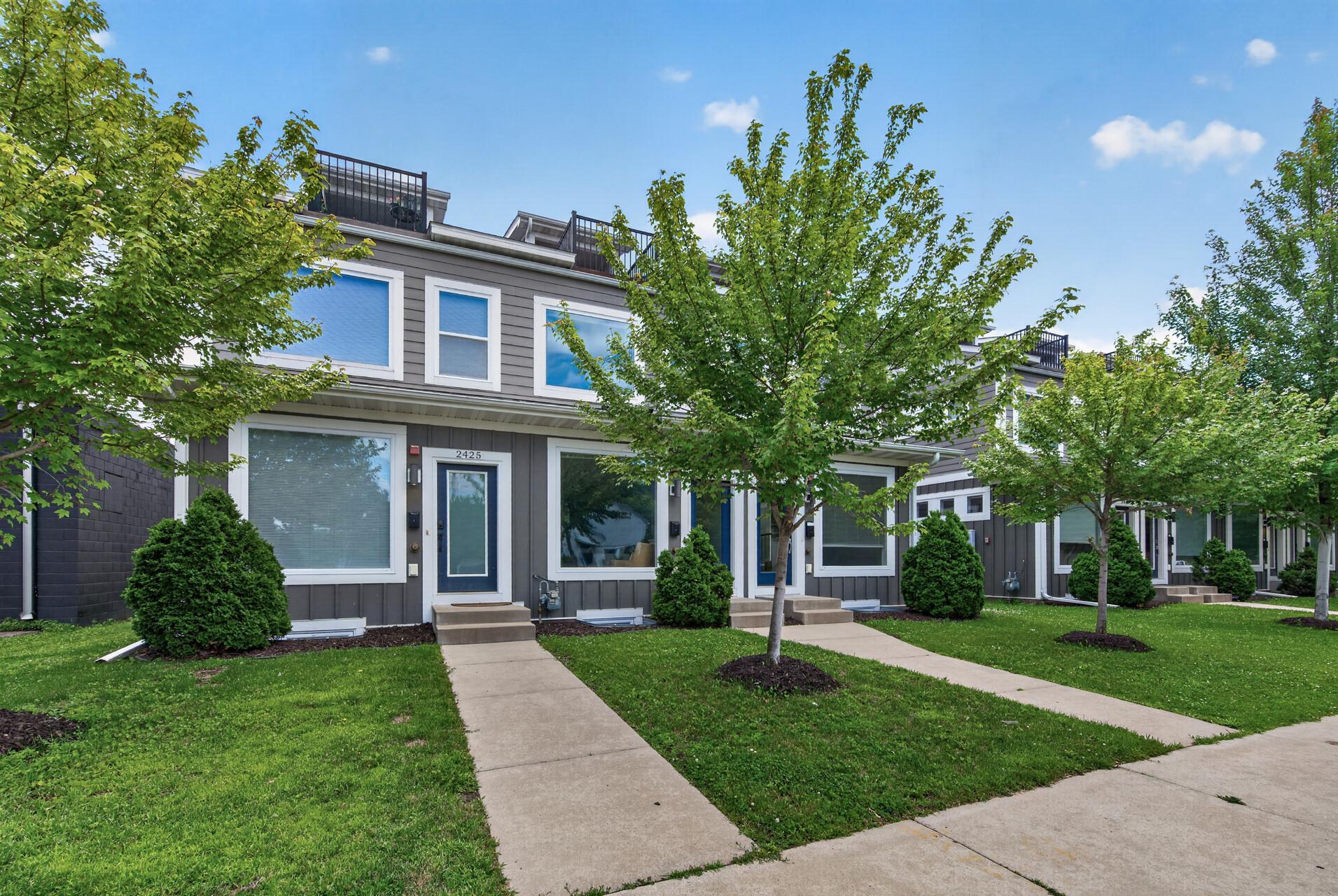3rd image of 2423 2Nd St Ne, Minneapolis, MN 55418 | MLS# 7109002