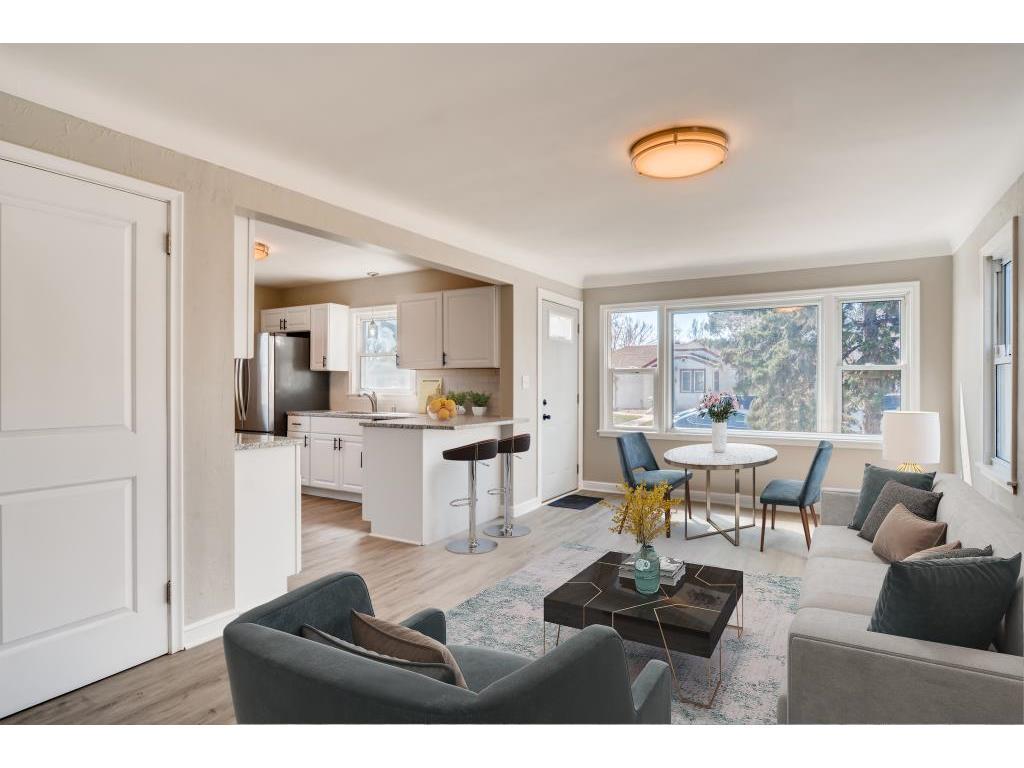 3rd image of 211 E Spruce St, South Saint Paul, MN 55075 | MLS# 7109011