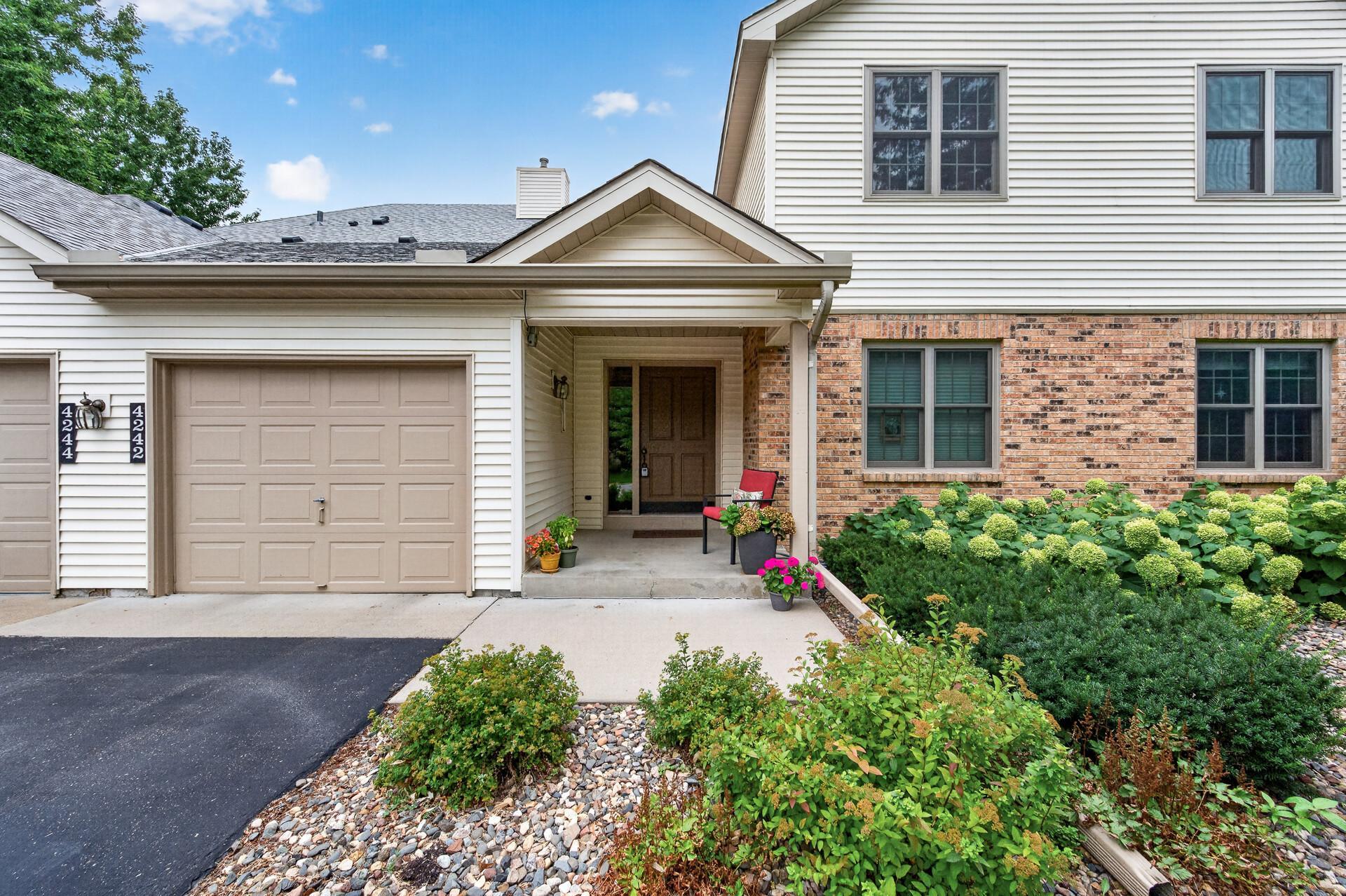 2nd image of 4248 Oakmede Ln #97A, Saint Paul, MN 55110 | MLS# 7109022
