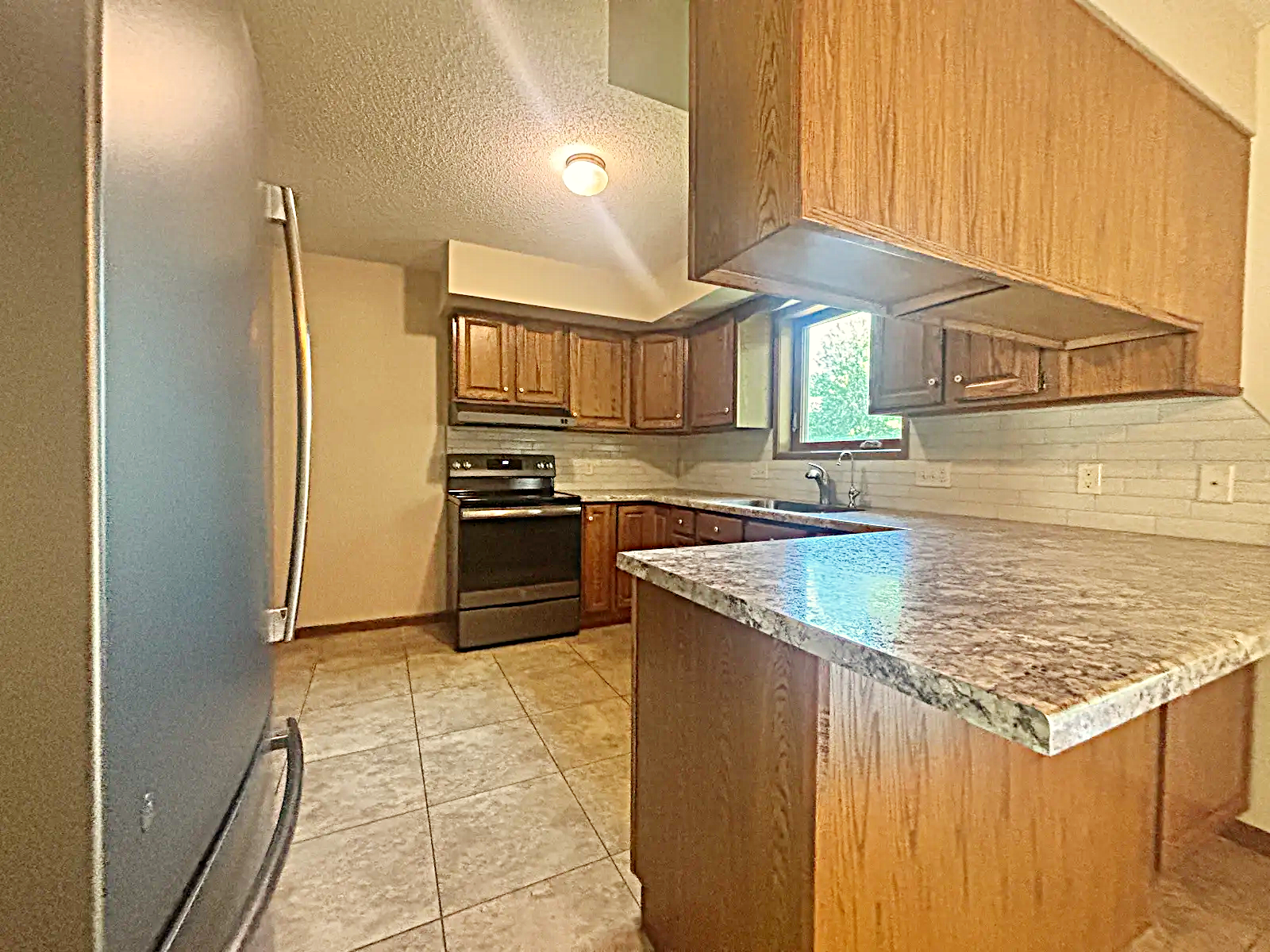 Homes for sale in Redwood Falls, MN | 812 E Oak St, Redwood Falls, MN 56283 | MLS# 7109157