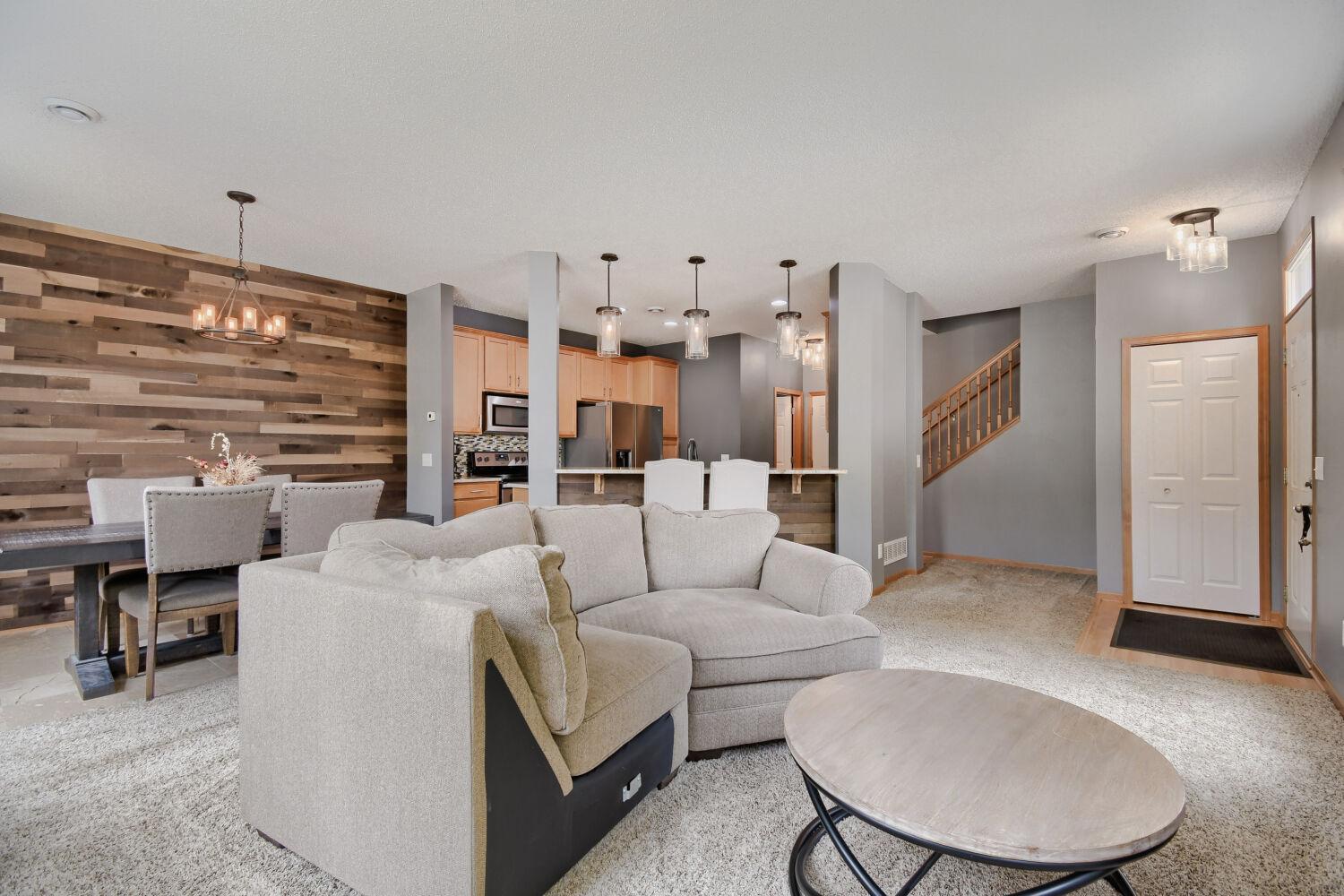 3rd image of 4360 Empress Dr N #1, Hugo, MN 55038 | MLS# 7109280