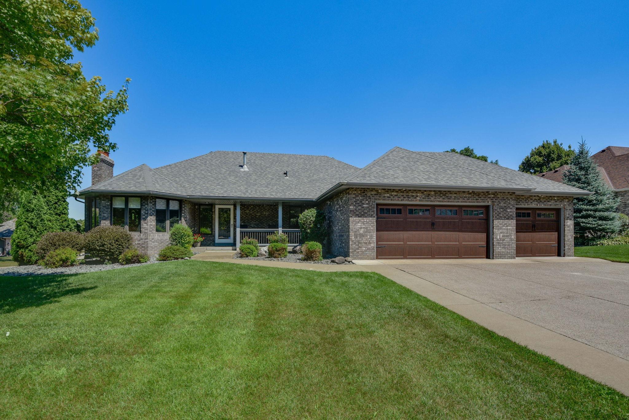 4th image of 313 Wyndham Cir W, Saint Paul, MN 55112 | MLS# 7109308