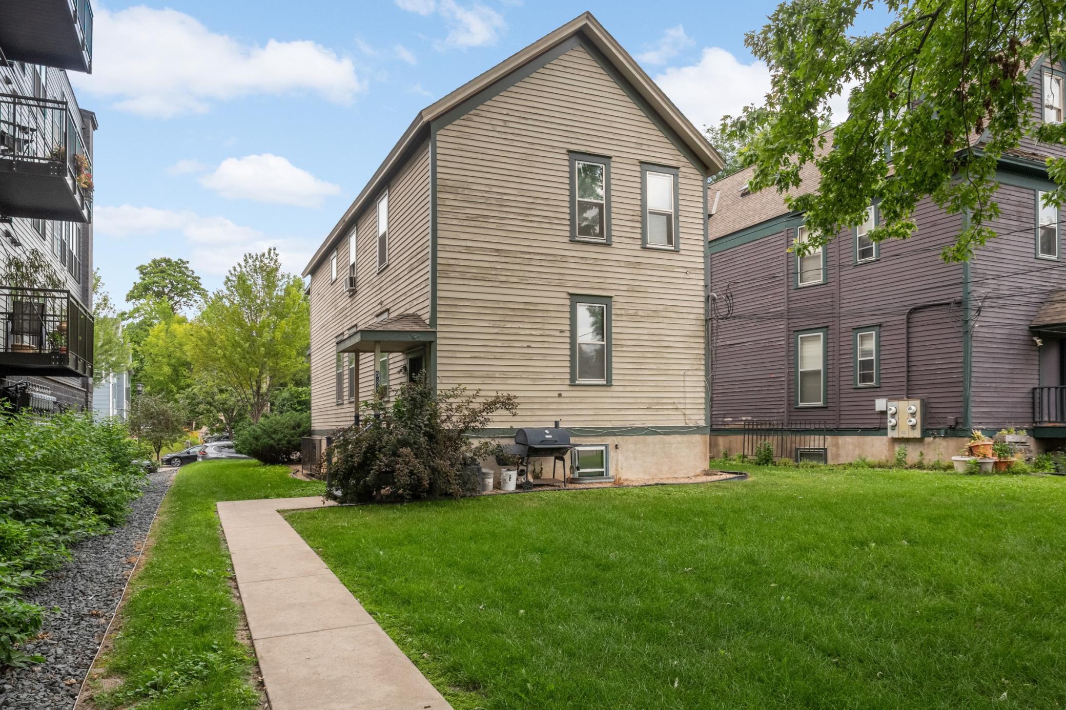 3rd image of 588 Selby Ave, Saint Paul, MN 55102 | MLS# 7109457
