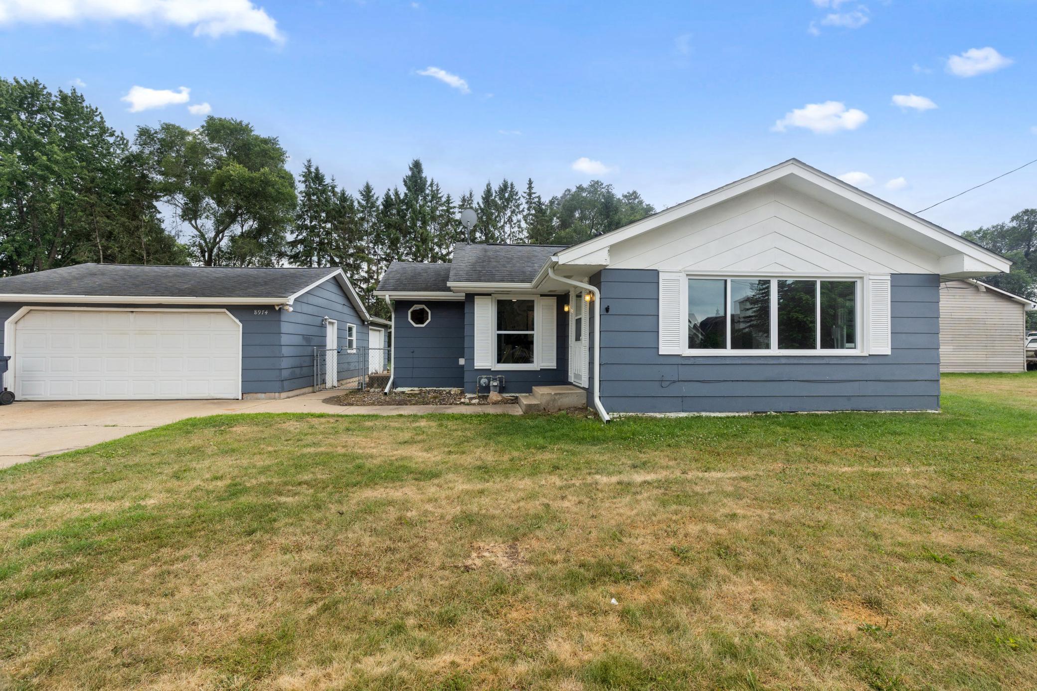 1st image of 8974 210th St W, Lakeville, MN 55044 | MLS# 7109464