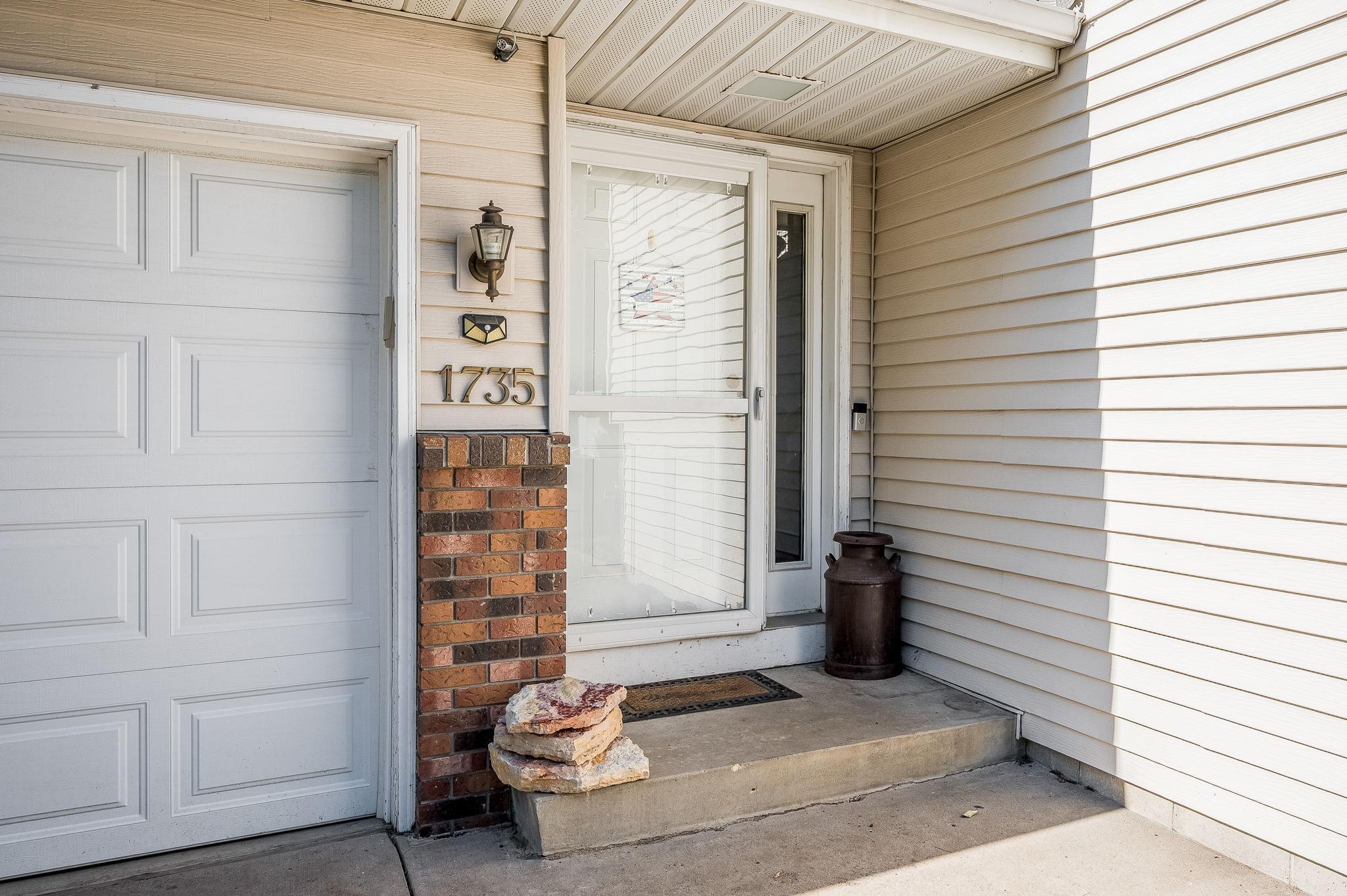 3rd image of 1735 Orchid Dr N, North Mankato, MN 56003 | MLS# 7109503