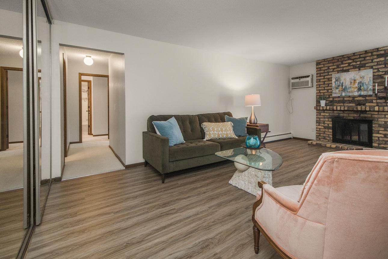 2nd image of 4648 Cedar Lake Rd S #3, Saint Louis Park, MN 55416 | MLS# 7109583