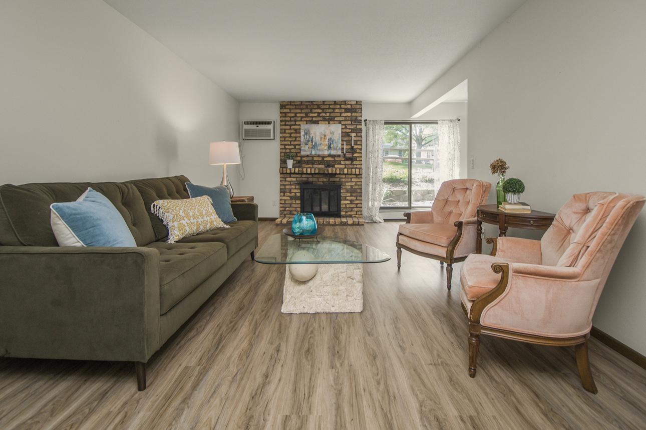 4th image of 4648 Cedar Lake Rd S, St. Louis Park, MN 55416