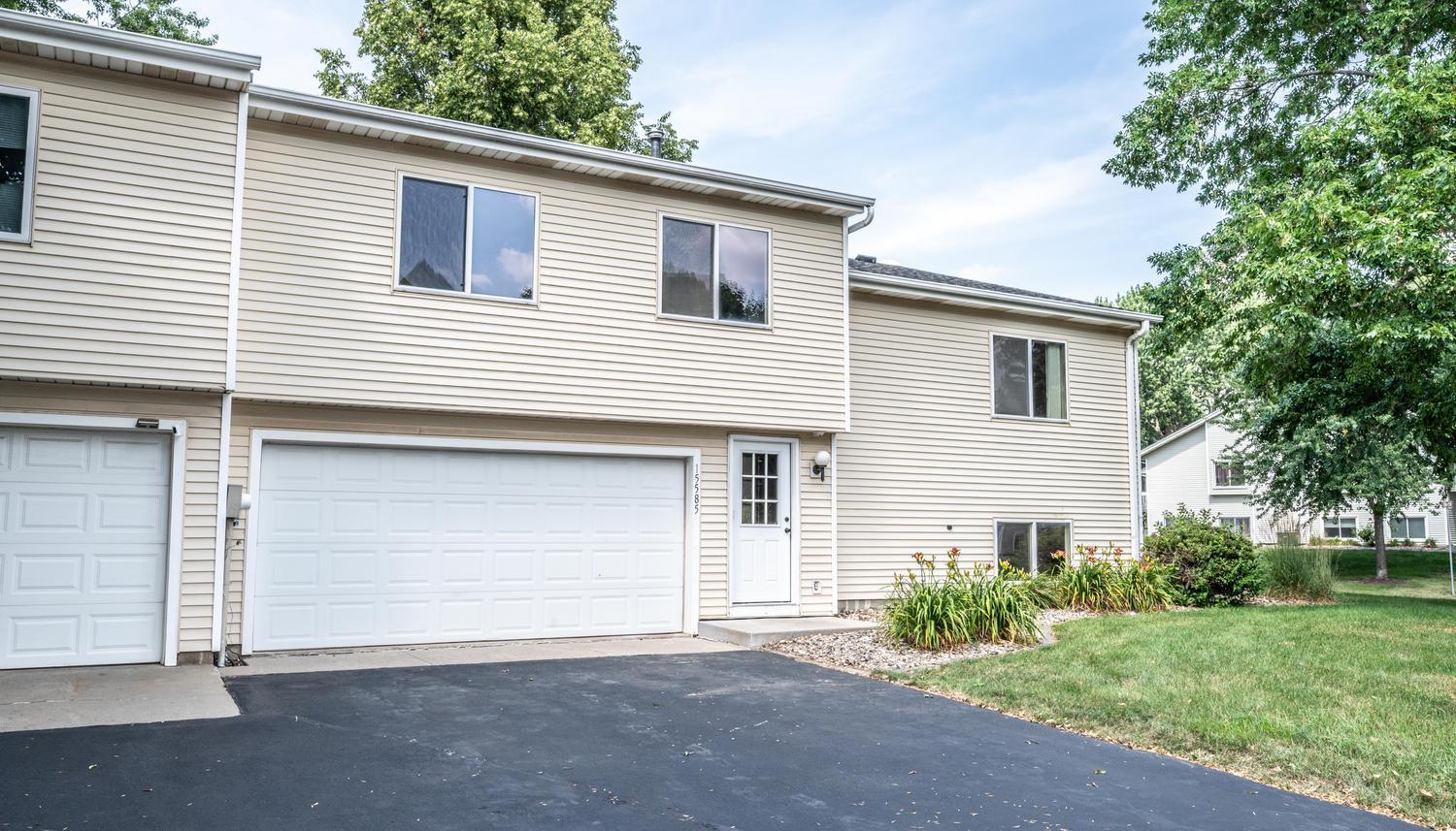 Homes for sale in Rosemount, MN | 15585 Cornell Trl, Rosemount, MN 55068 | MLS# 7109611