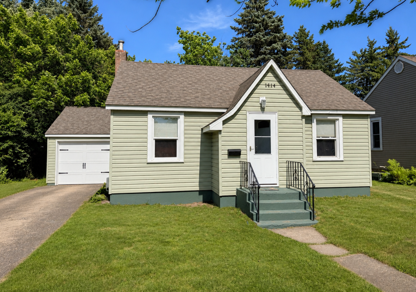 1st image of 1114 5th Ave Ne, Brainerd, MN 56401 | MLS# 7109624