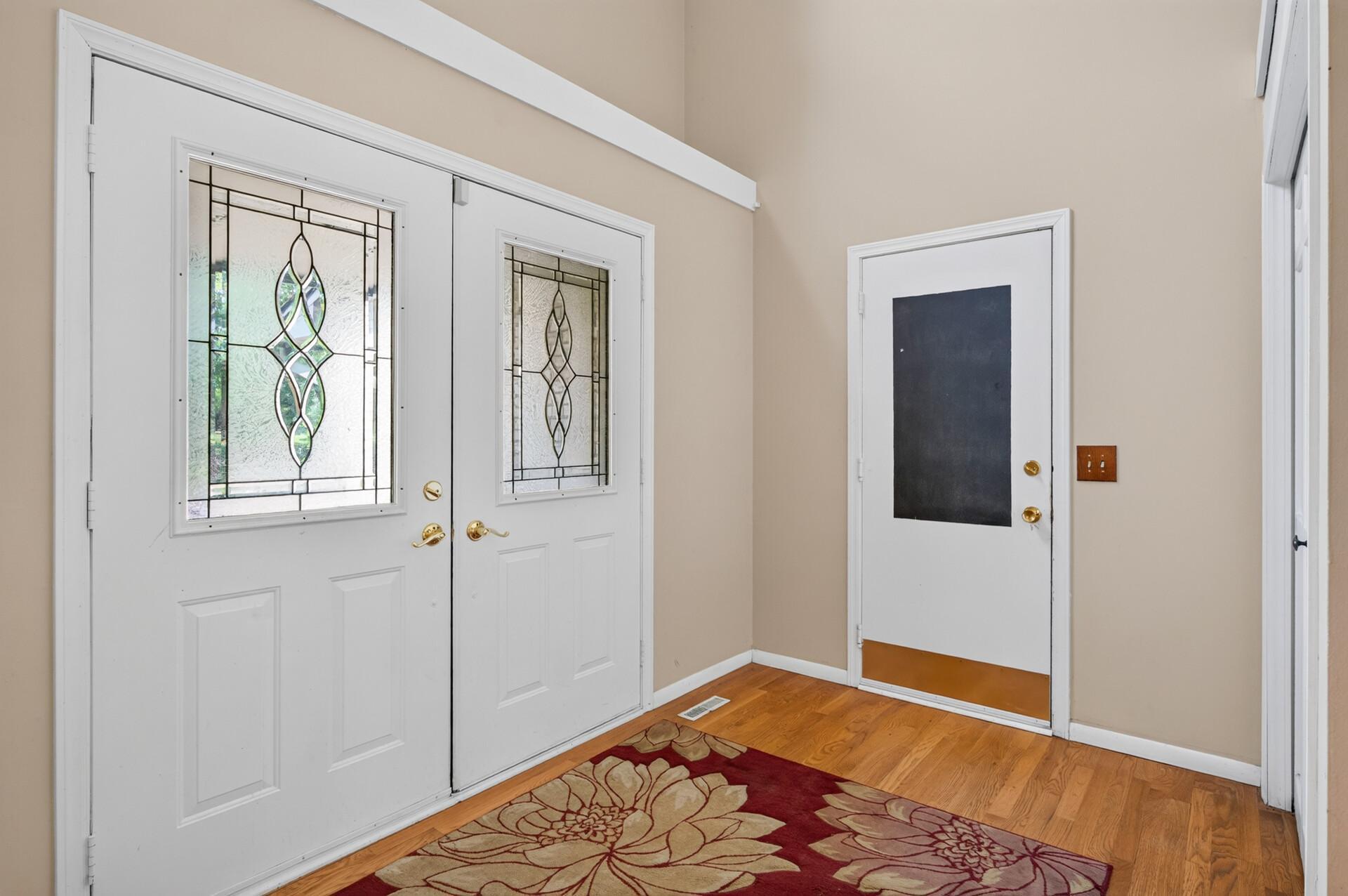 4th image of 7640 Douglas Dr N, Brooklyn Park, MN 55443 | MLS# 7109651