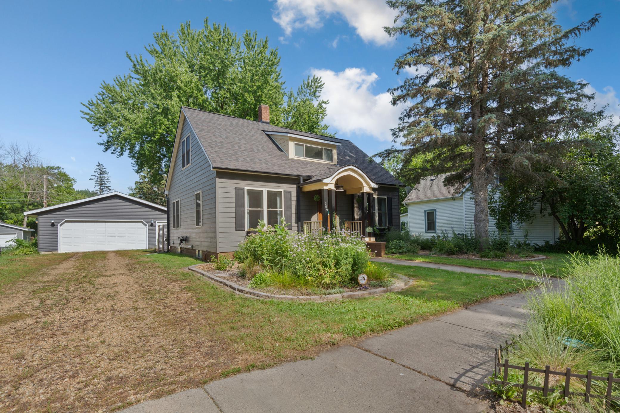 2nd image of 309 N 6th St, Henderson, MN 56044 | MLS# 7109664