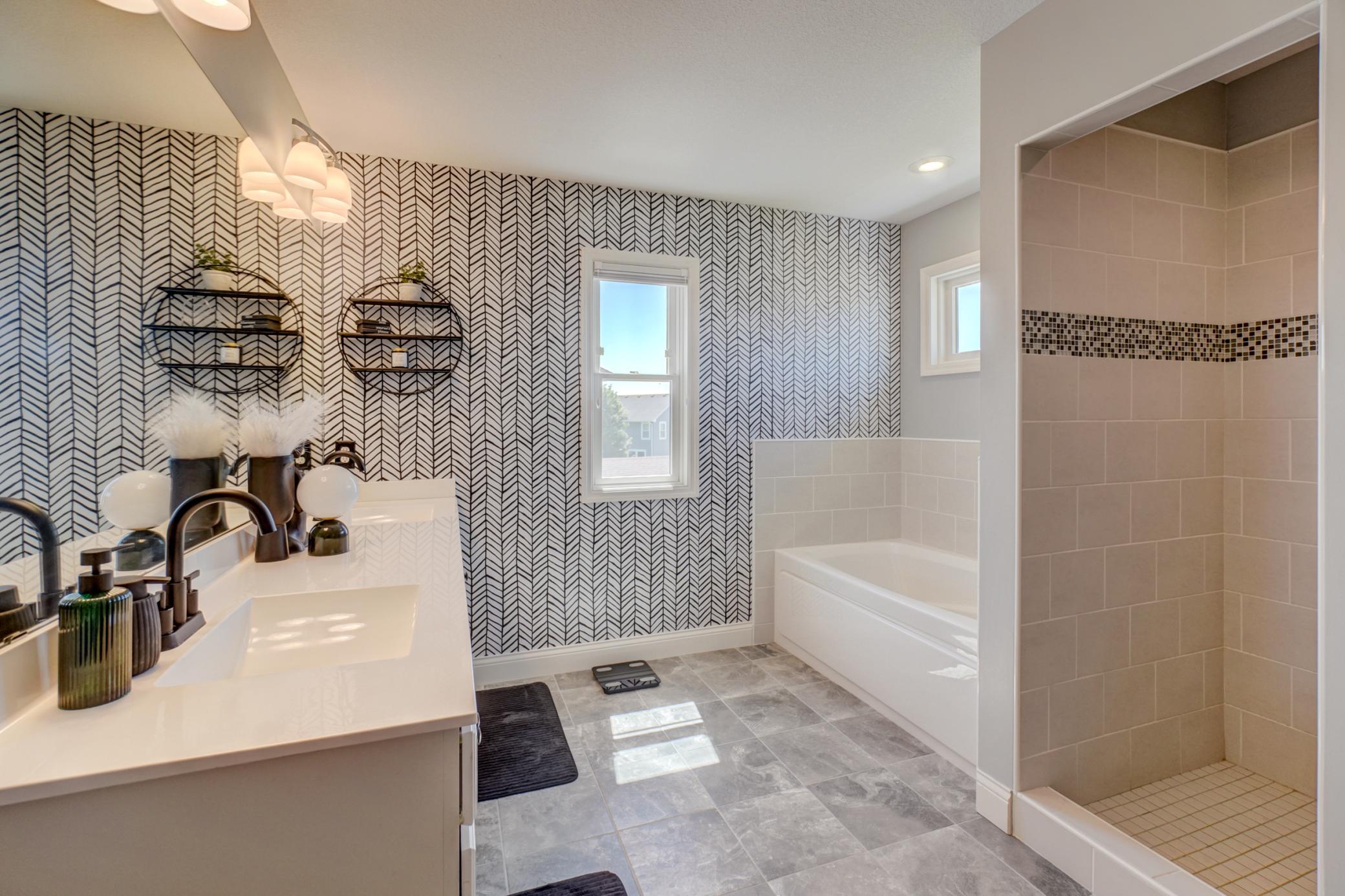 4th image of 5204 Porchlight Bay, Saint Paul, MN 55129 | MLS# 7109671