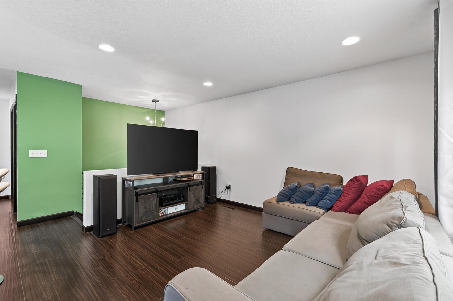 4th image of 7574 E Fish Lake Rd, Maple Grove, MN 55311 | MLS# 7109696