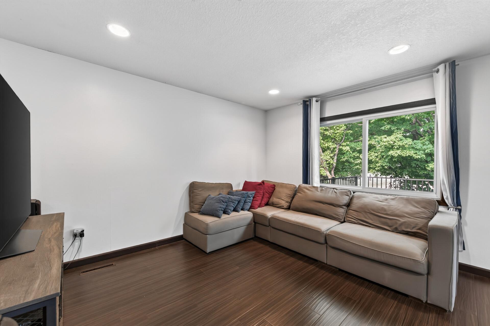 5th image of 7574 E Fish Lake Rd, Maple Grove, MN 55311 | MLS# 7109696