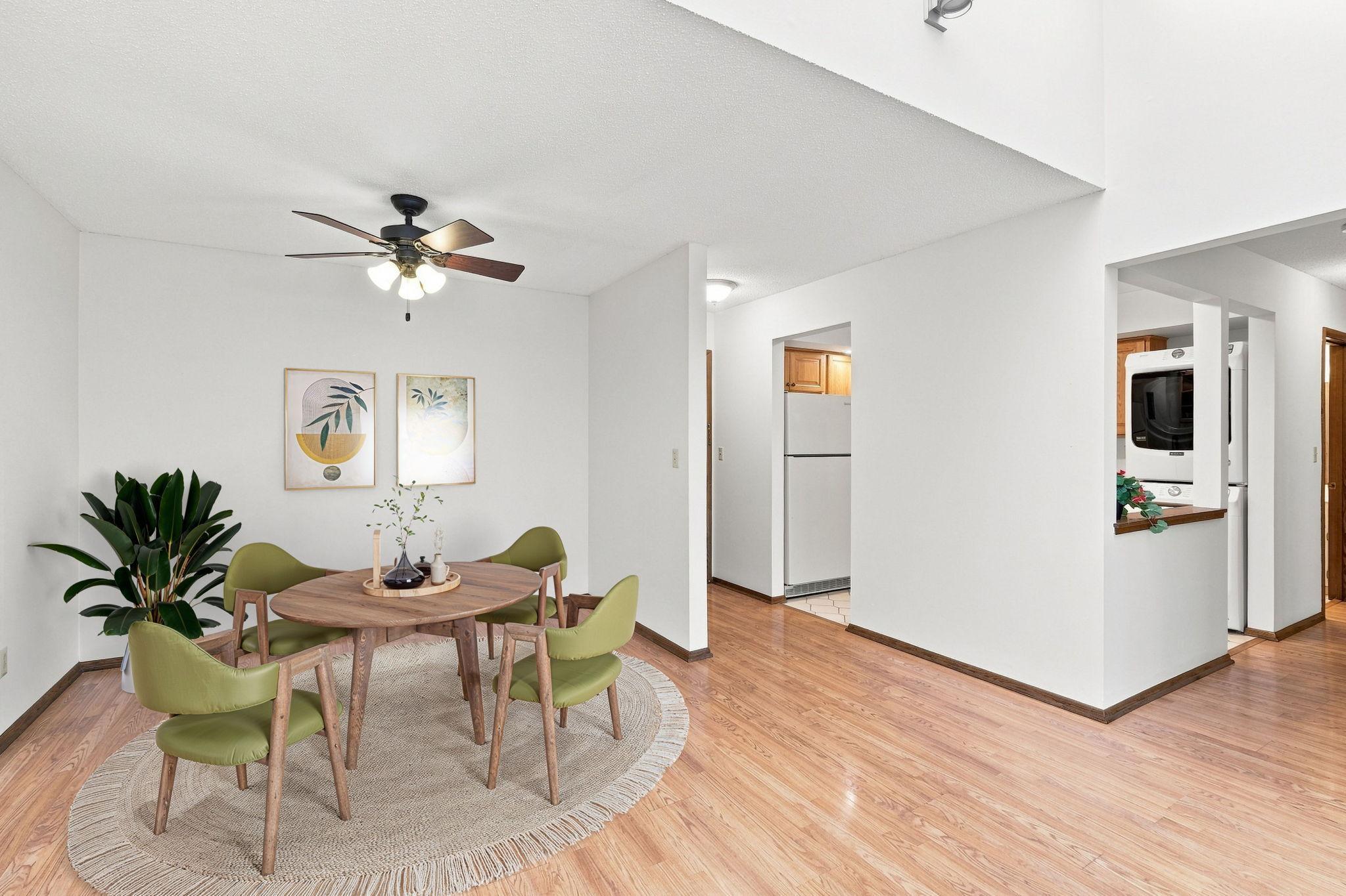 4th image of 12600 Parkwood Dr, Burnsville, MN 55337