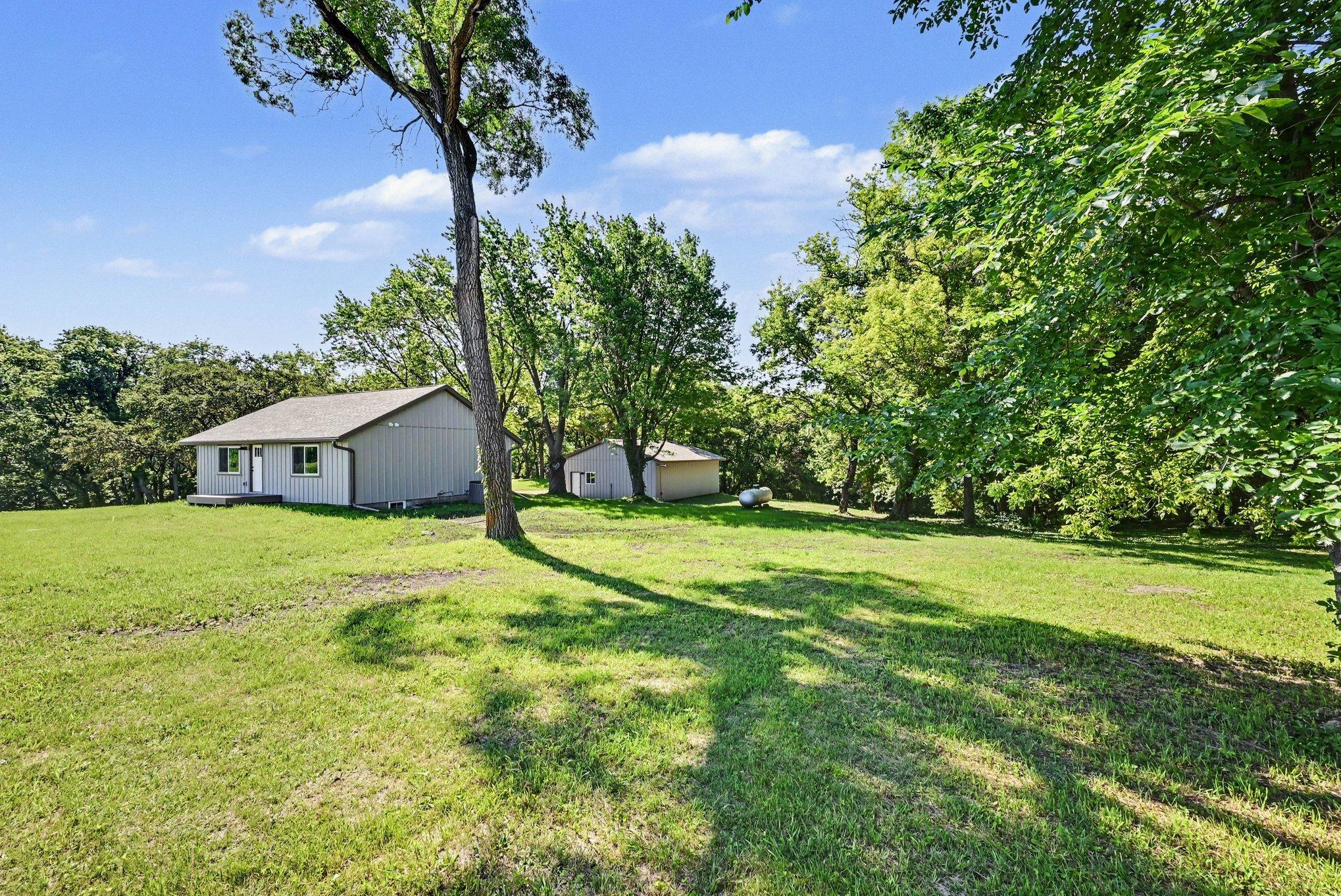 3rd image of 29499 390Th St, Le Sueur, MN 56058 | MLS# 7109786
