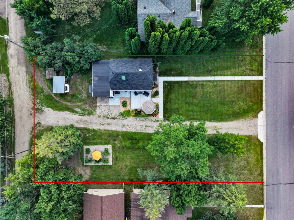 37th image of 416 W Soo St, Parkers Prairie, MN 56361 | MLS# 7109808