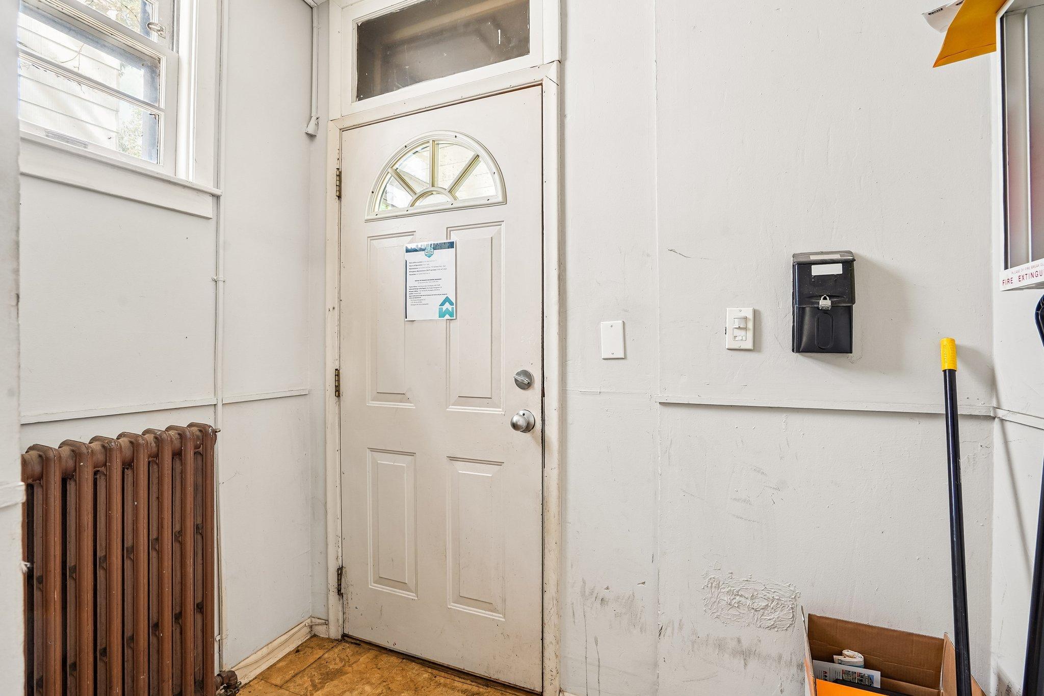 3rd image of 2644 Dupont Ave S, Minneapolis, MN 55408 | MLS# 7109859