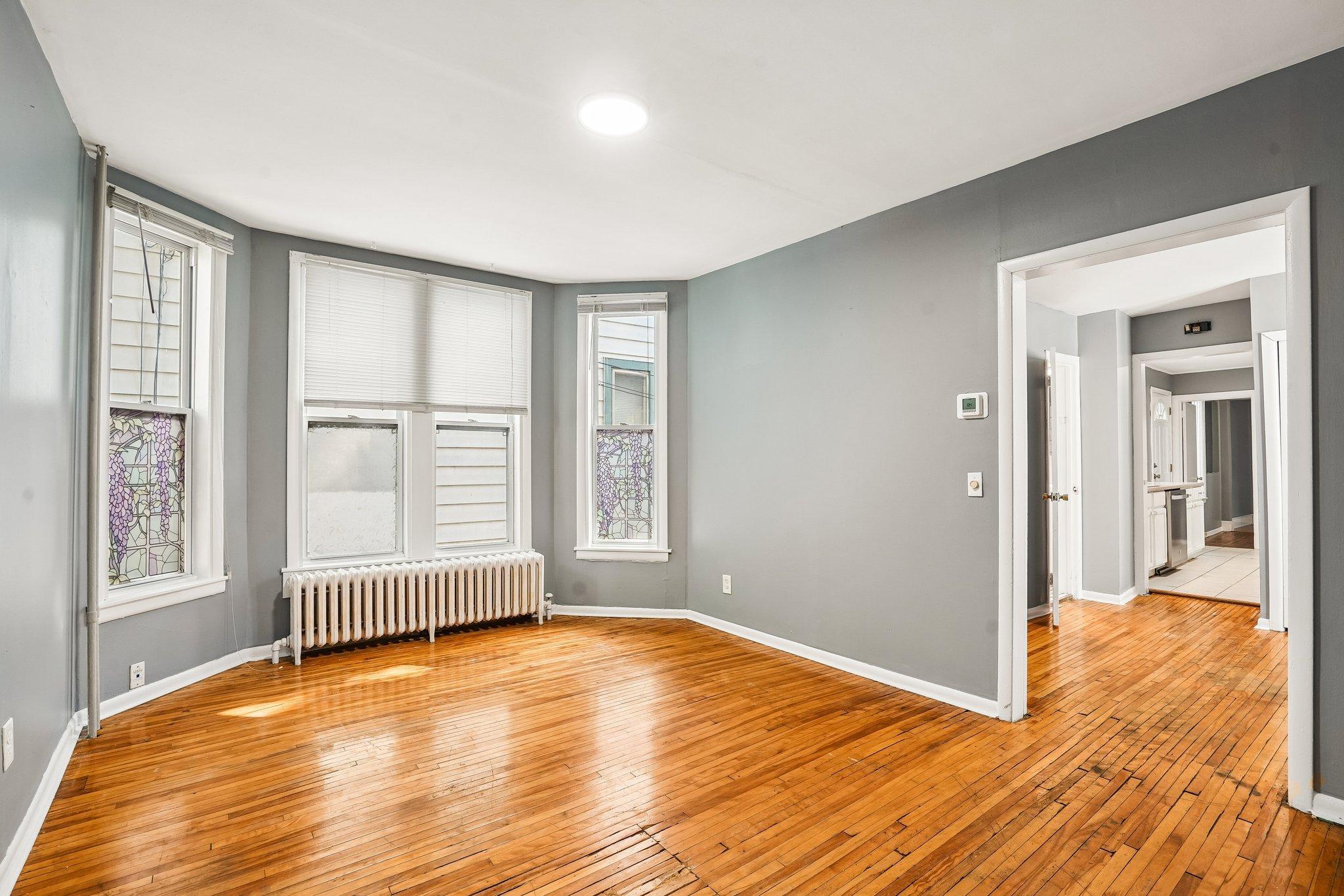 4th image of 2644 Dupont Ave S, Minneapolis, MN 55408 | MLS# 7109859