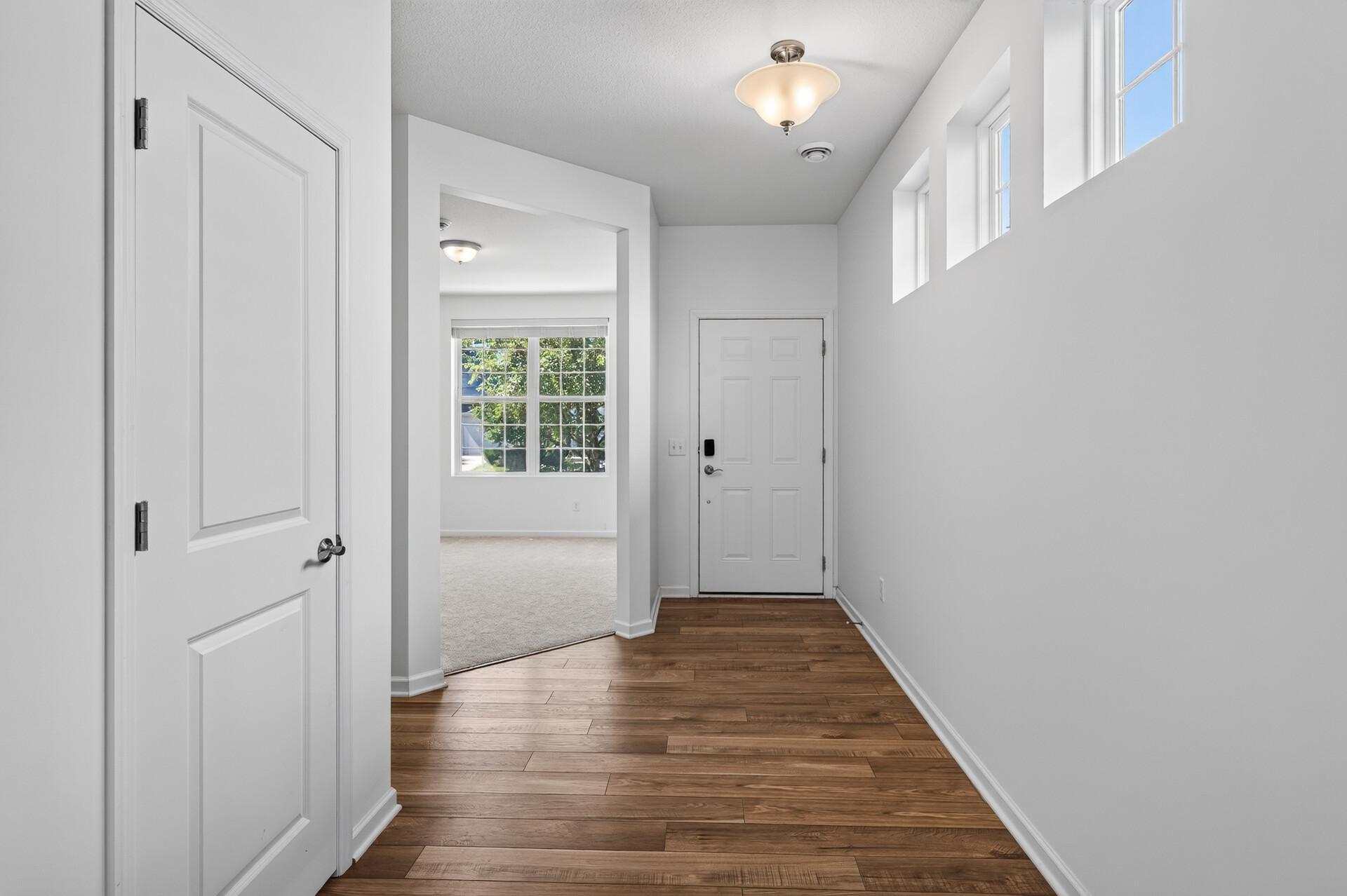 4th image of 15637 Eddy Creek Wy, Saint Paul, MN 55124 | MLS# 7109867