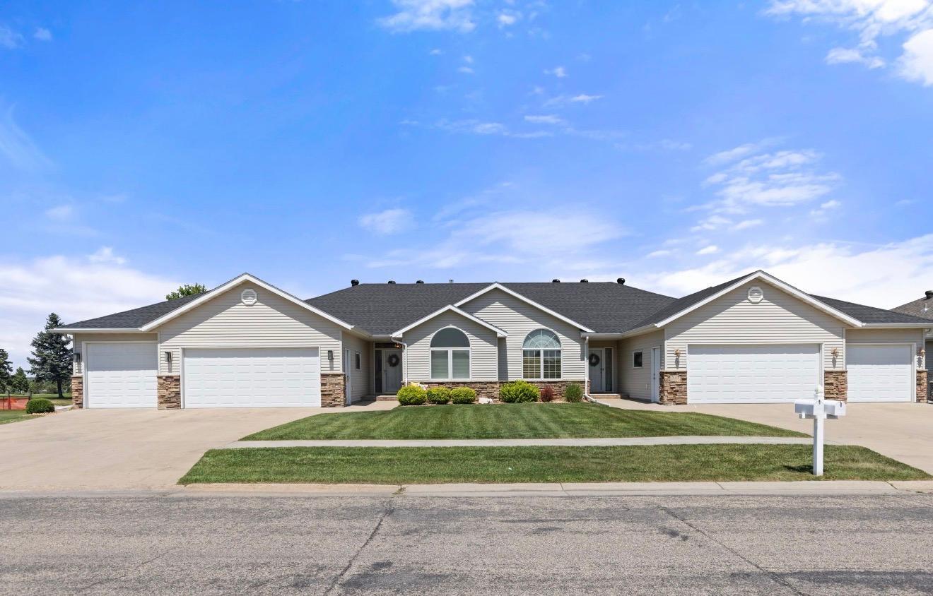 3rd image of 3410 Village Green Dr, Moorhead, MN 56560 | MLS# 7109874