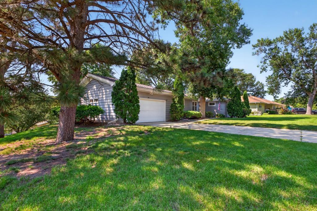 3rd image of 302 Garden Rd, Albert Lea, MN 56007 | MLS# 7109902