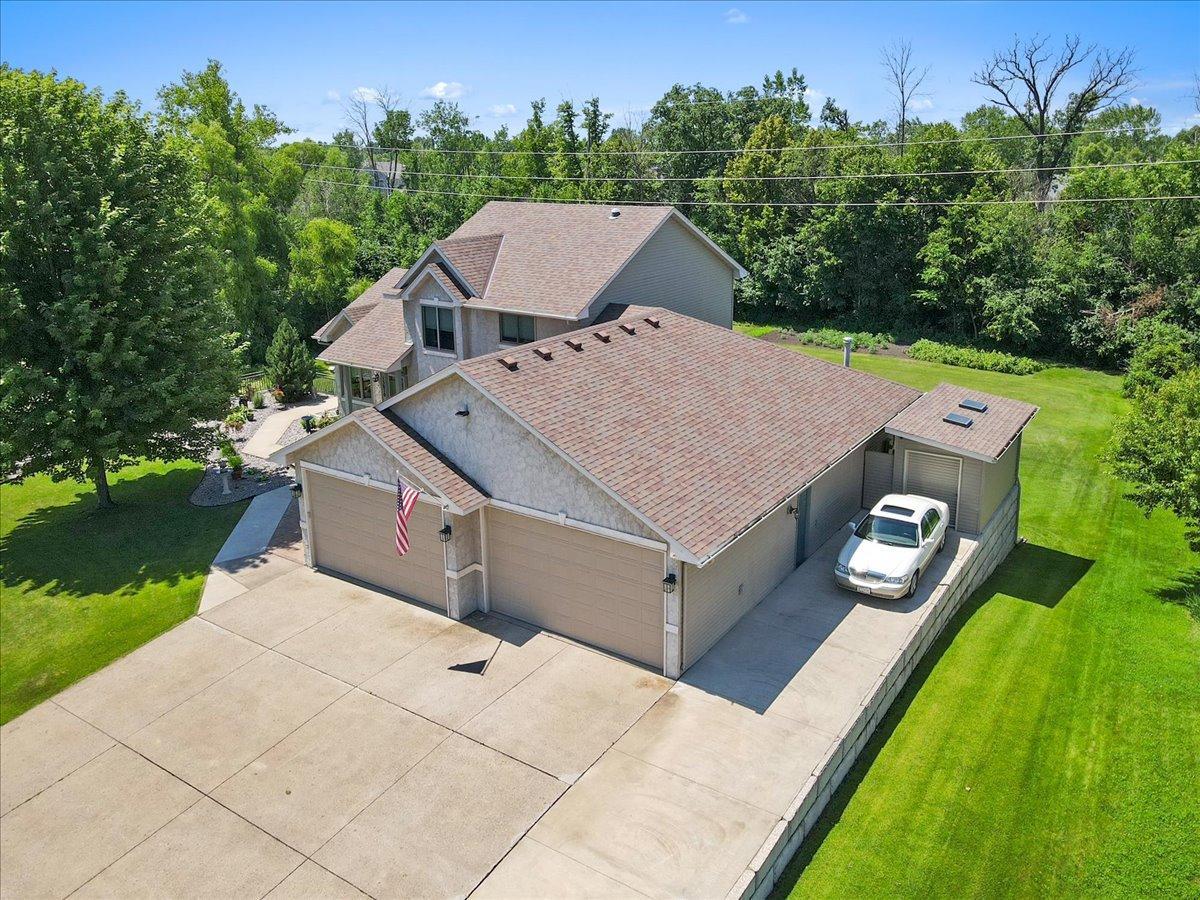 3rd image of 15870 Fenway Ave N, Hugo, MN 55038 | MLS# 7109923