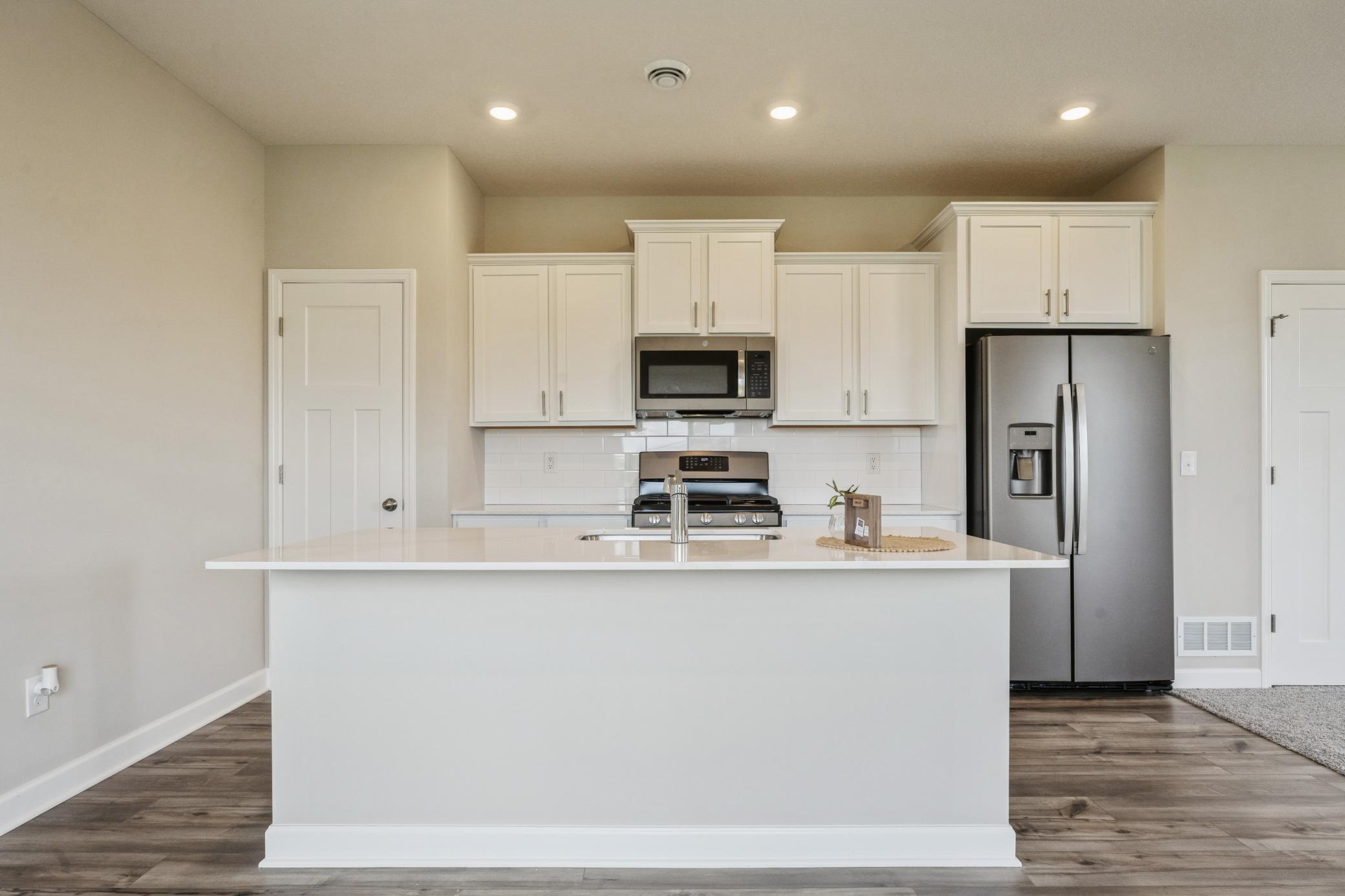 2nd image of 9830 26th St Ne, Saint Michael, MN 55376 | MLS# 7109943