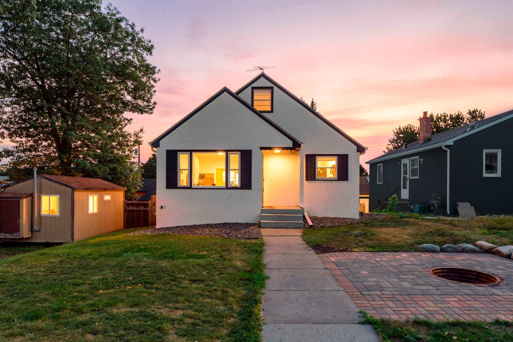 2nd image of 513 9th Ave S, South Saint Paul, MN 55075 | MLS# 7109945